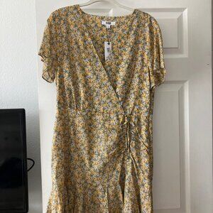 Steve Madden BB Dakota Never Worn Women's Green, Yellow and White Dress